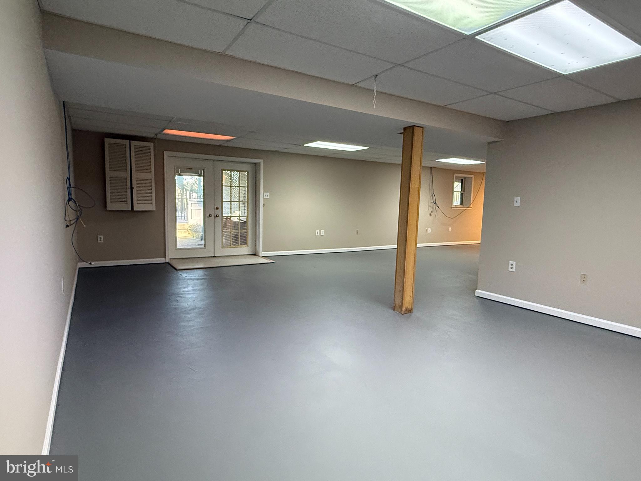 7708 CASTLEBURY COURT