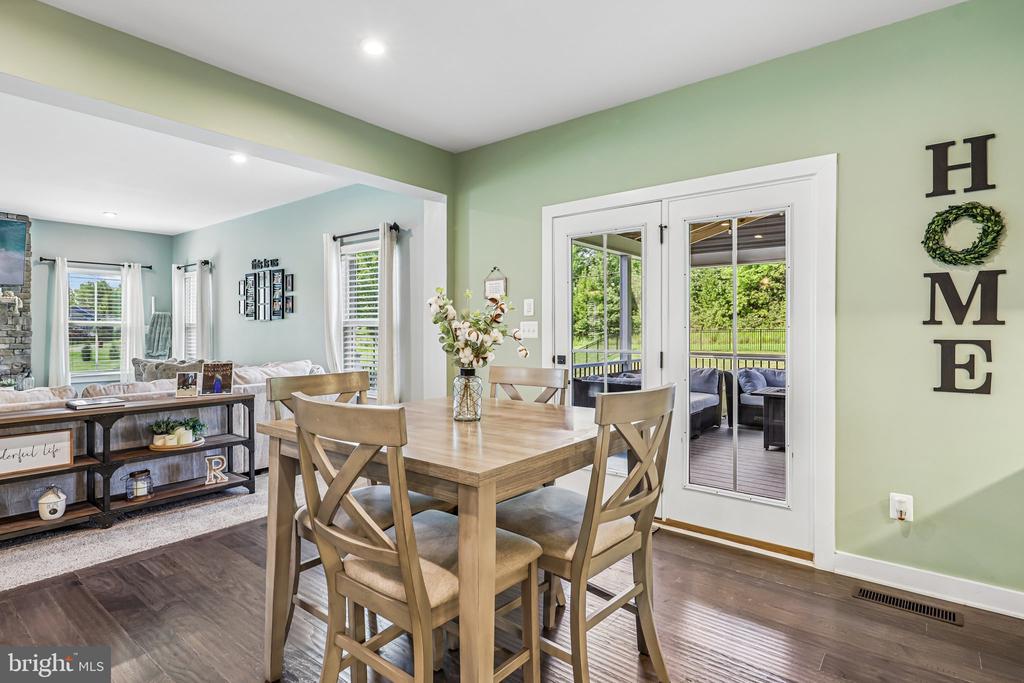 7471 LAKE WILLOW COURT