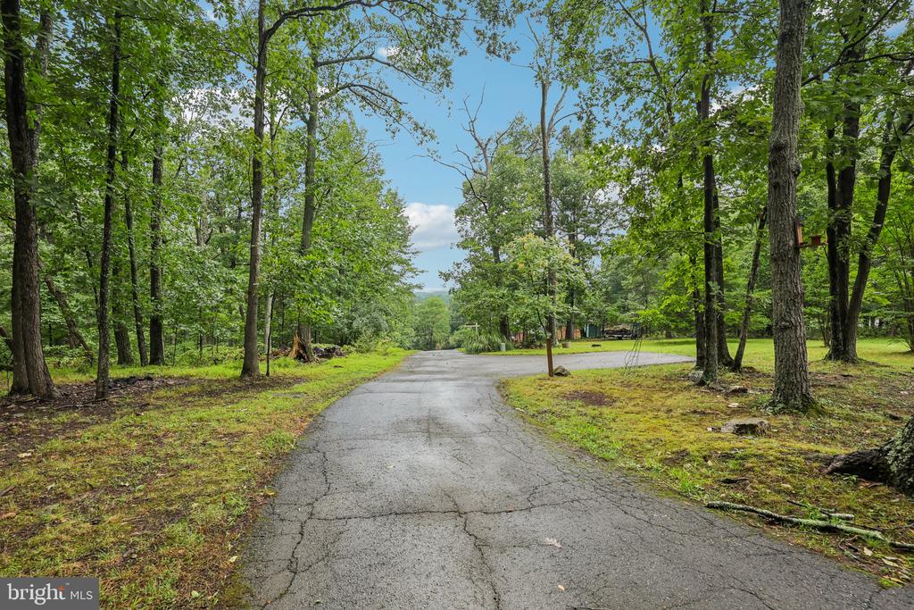 5250 DAPPLE LANE