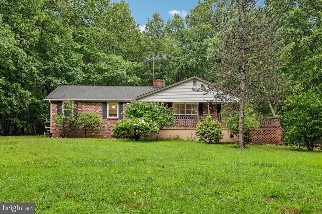 5250 DAPPLE LANE