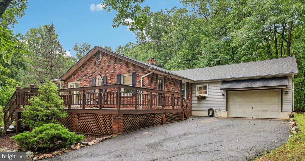 5250 DAPPLE LANE