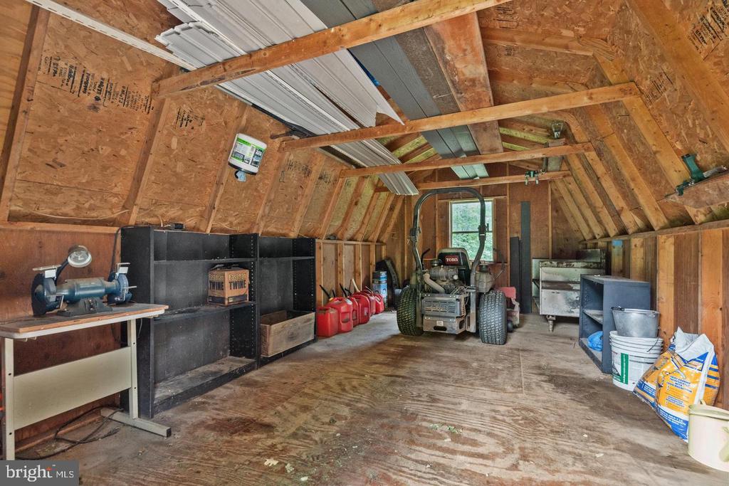 9808 TIMBER HEIGHTS