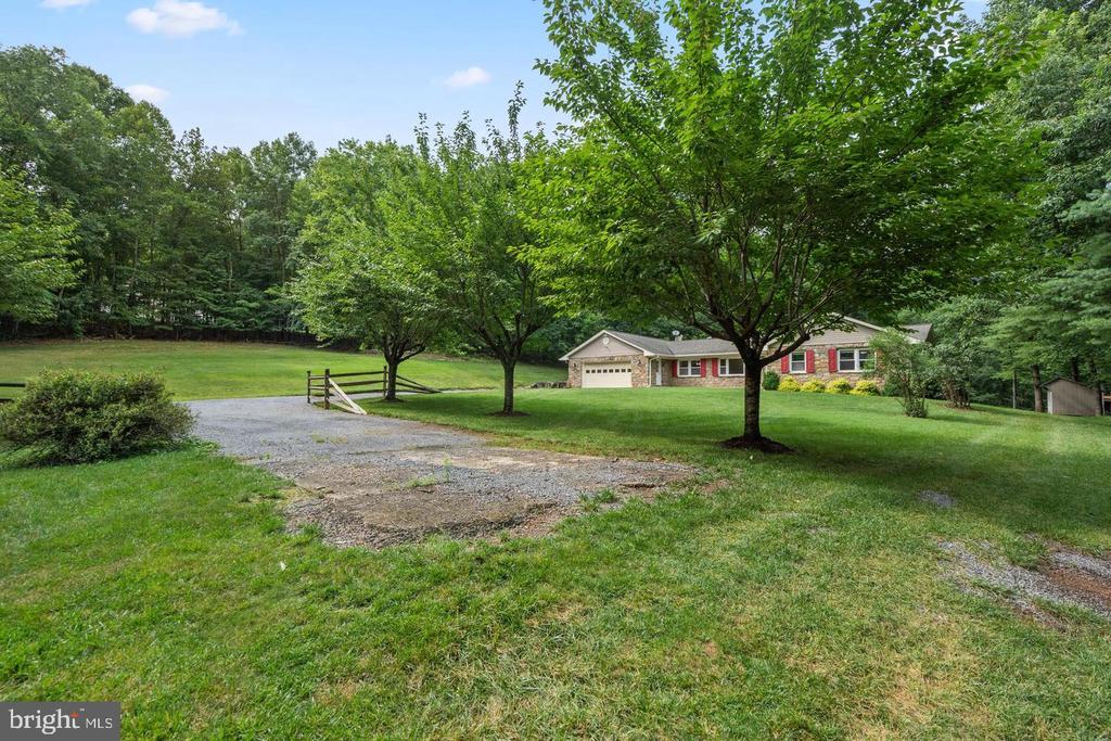 9808 TIMBER HEIGHTS