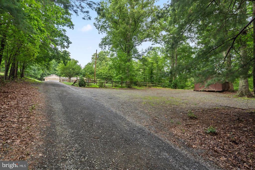 9808 TIMBER HEIGHTS