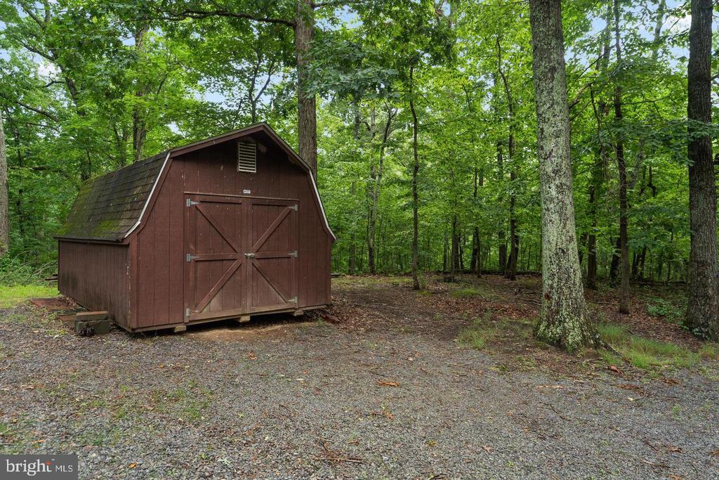 9808 TIMBER HEIGHTS