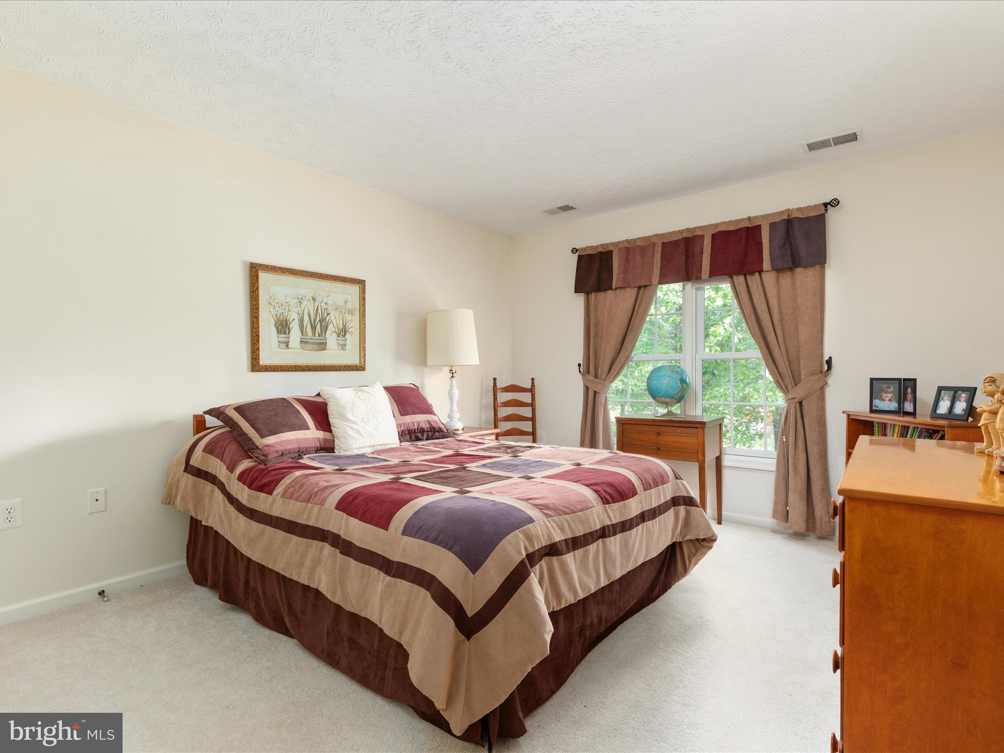 228 SUNSET CIRCLE