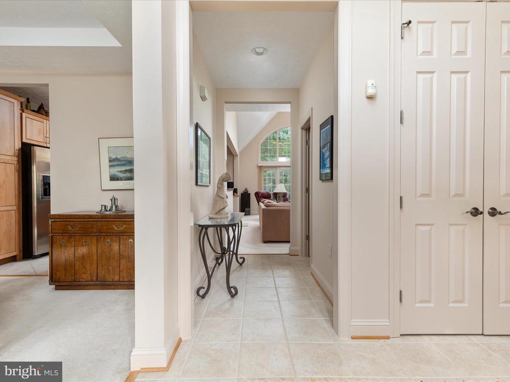 228 SUNSET CIRCLE