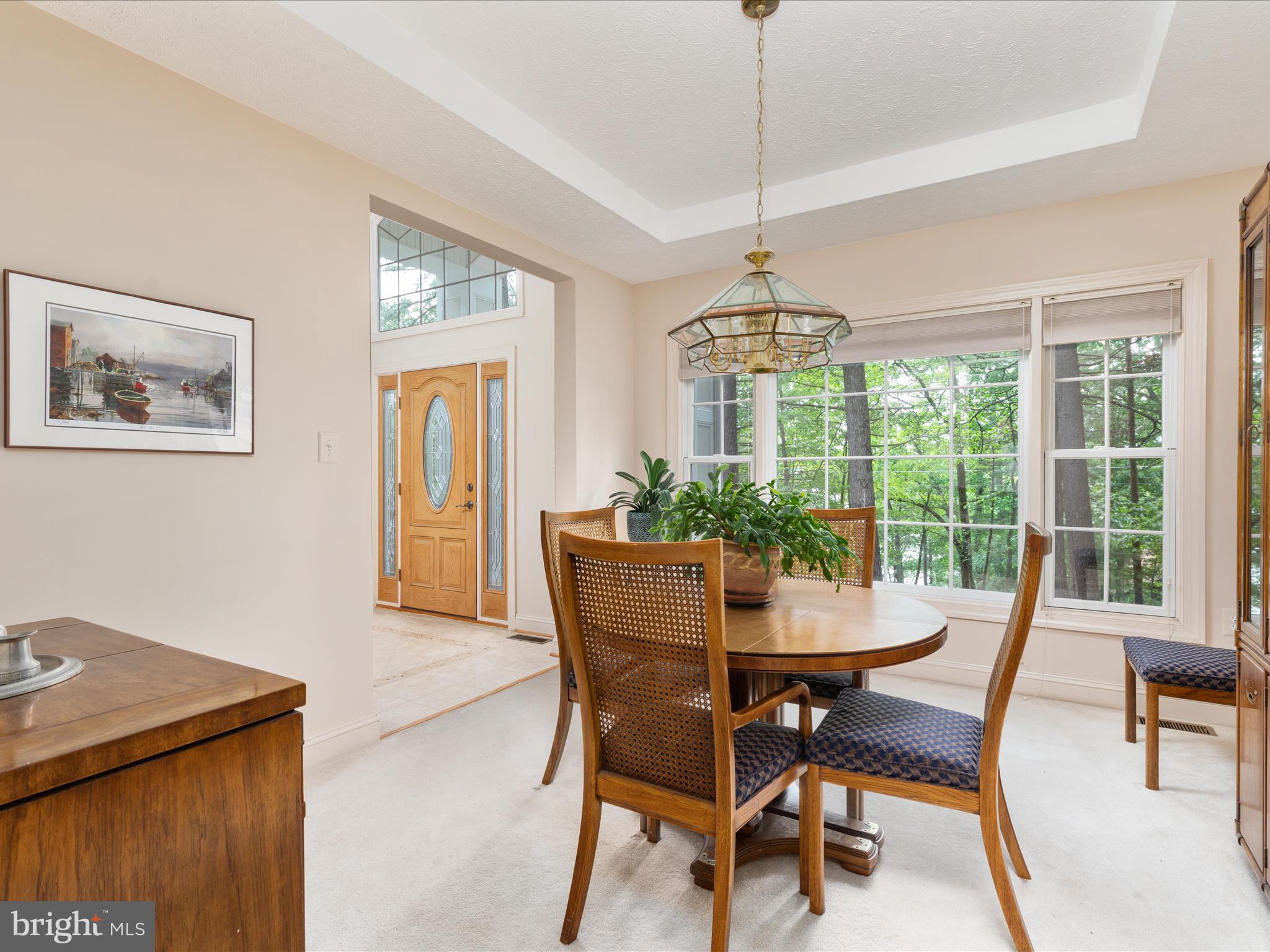 228 SUNSET CIRCLE