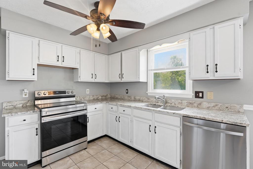 116 EDGEWOOD DRIVE