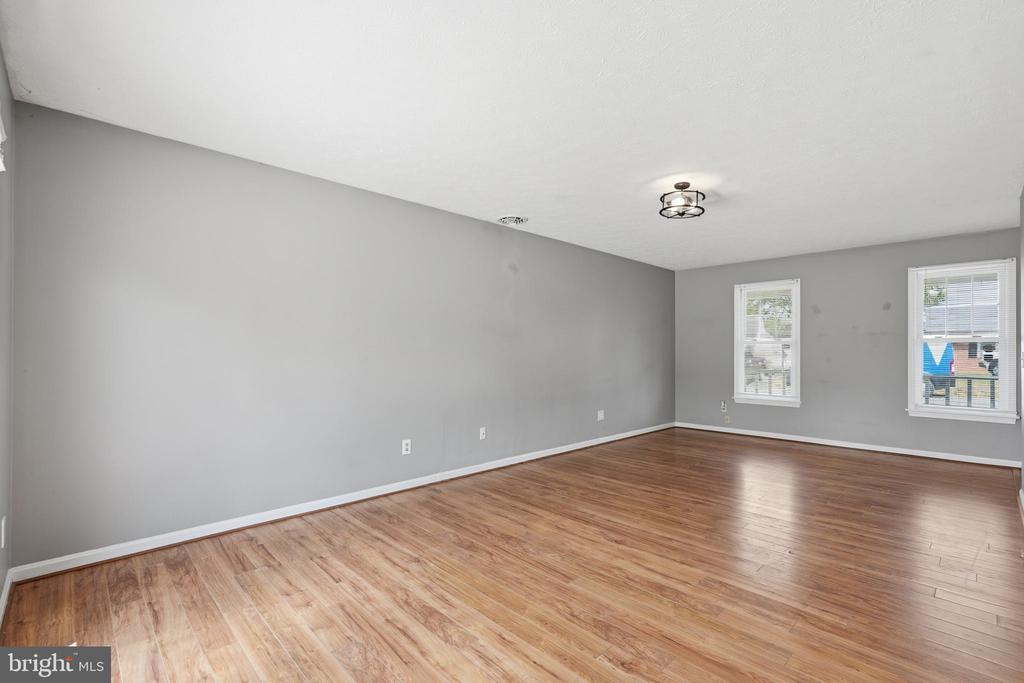 116 EDGEWOOD DRIVE