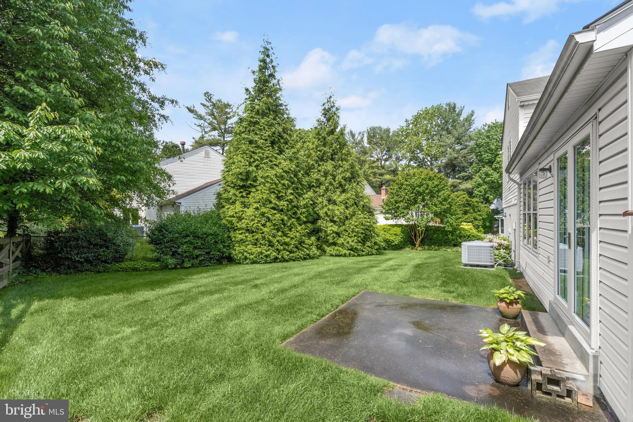 5558 ANN PEAKE DRIVE