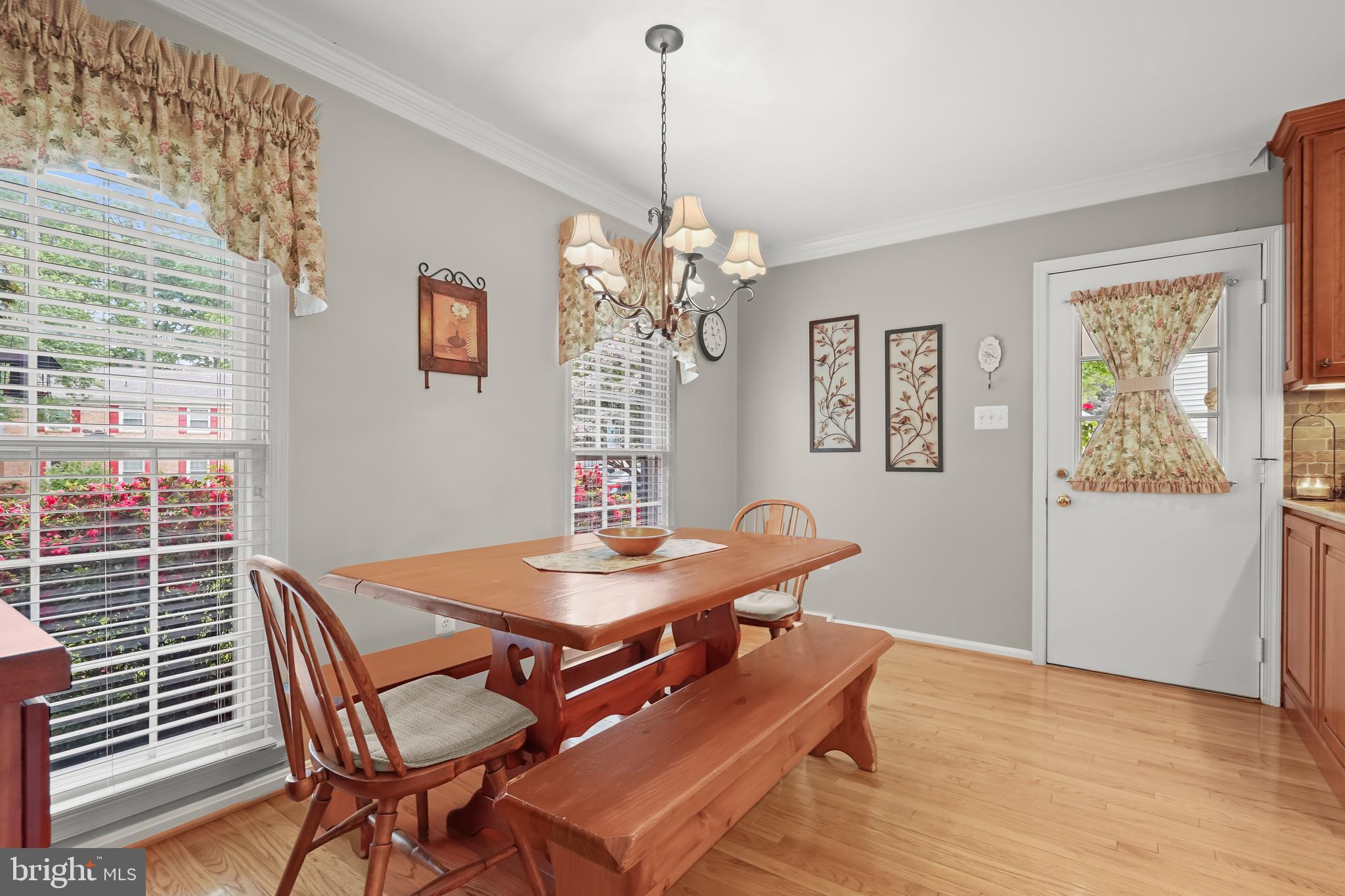 5558 ANN PEAKE DRIVE