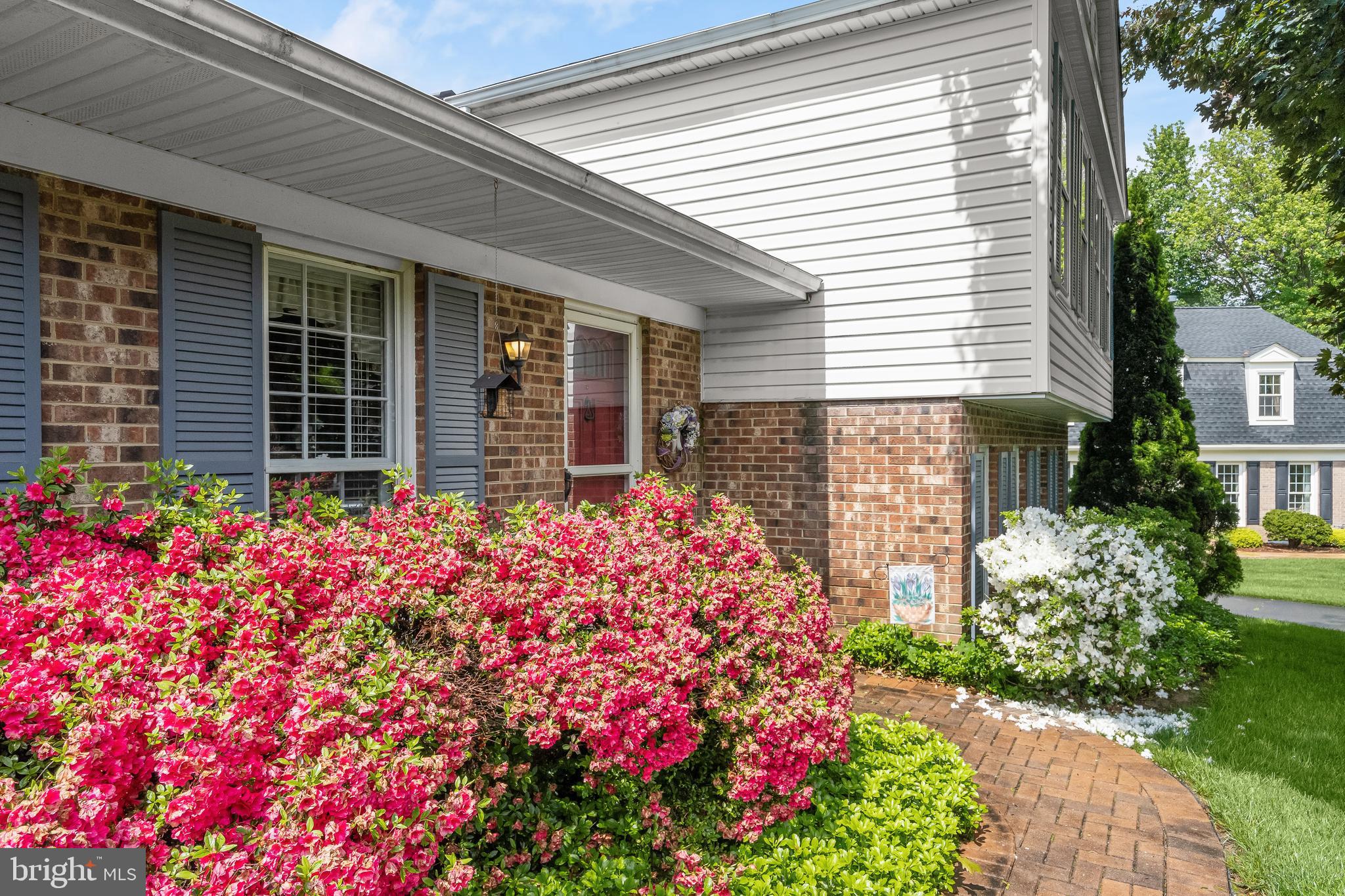 5558 ANN PEAKE DRIVE