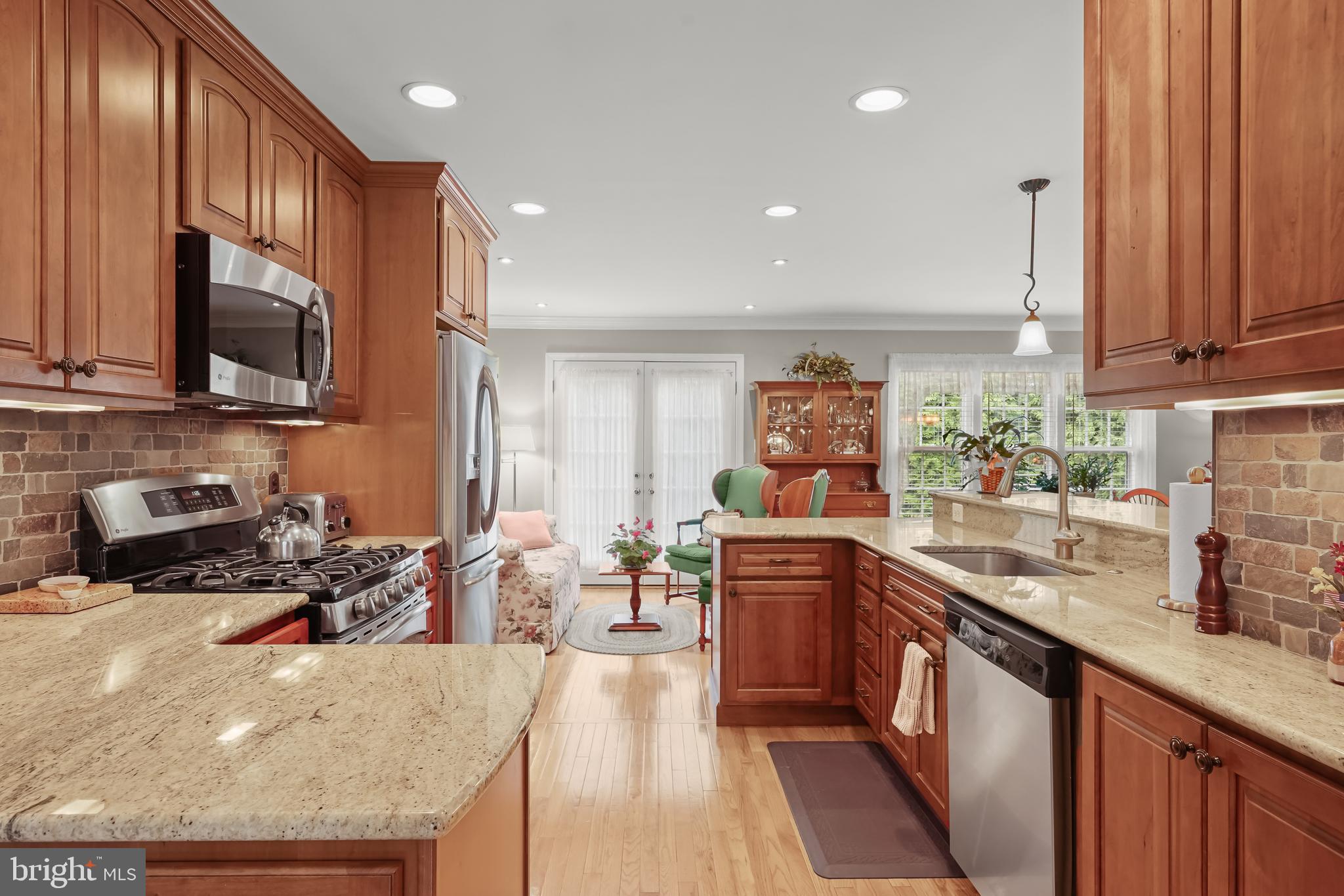 5558 ANN PEAKE DRIVE