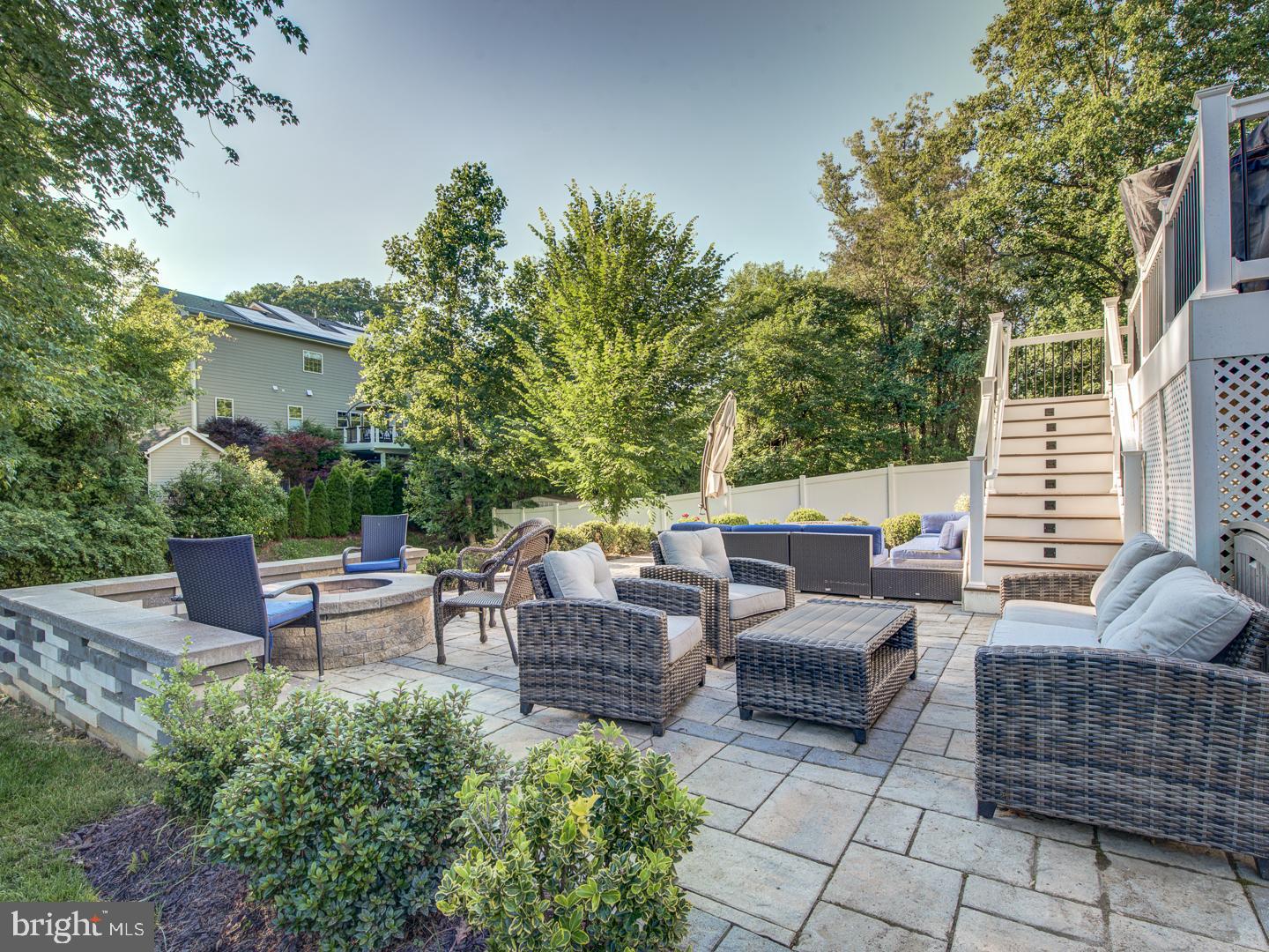 106 HARMONY DR