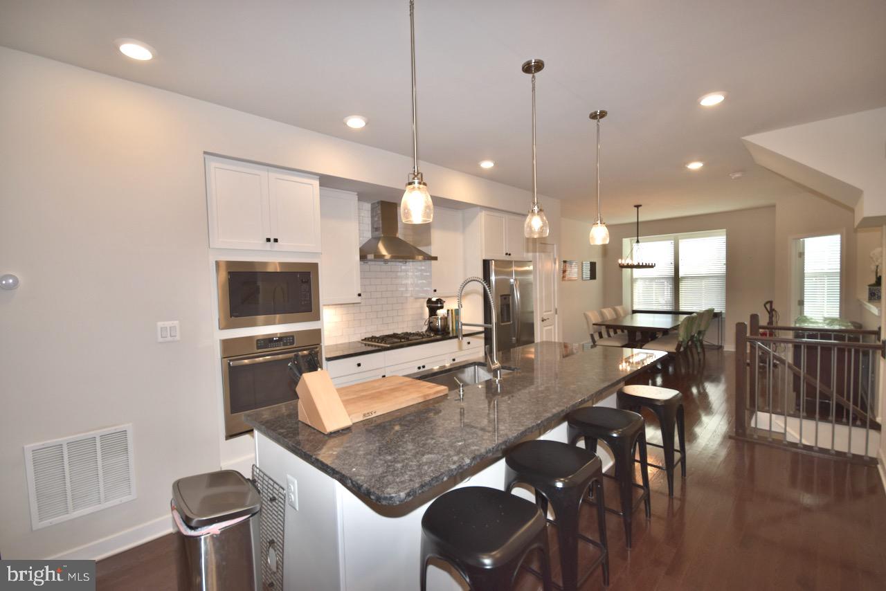 3058 WILD BLUE INDIGO COURT