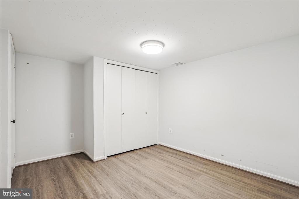 12304 MYTERRA WAY