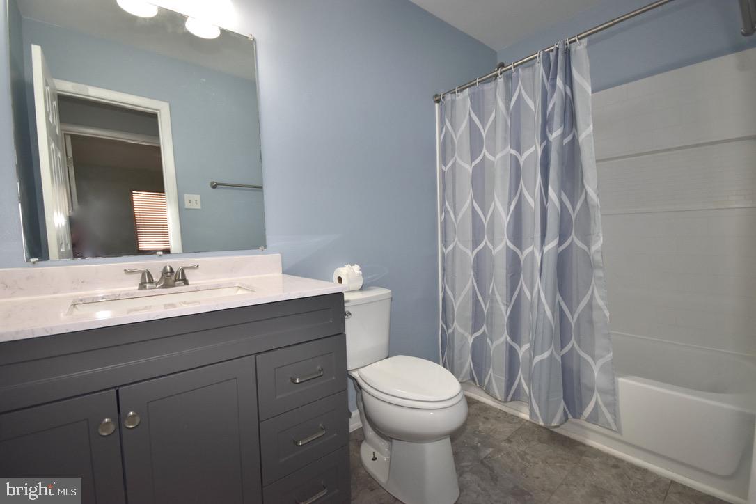 4140 MEADOWLAND COURT 68