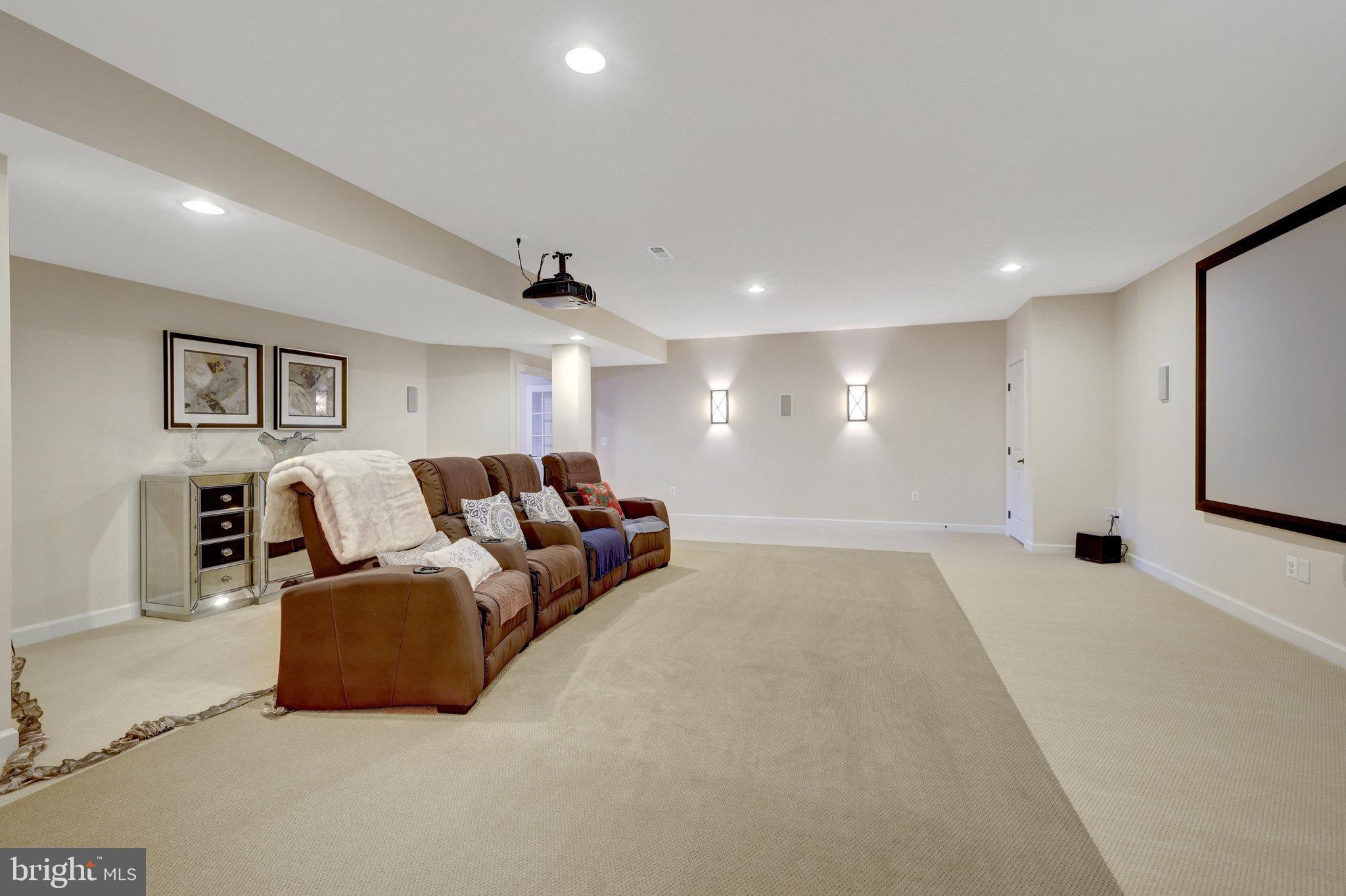 1627 ADMIRALS HILL COURT