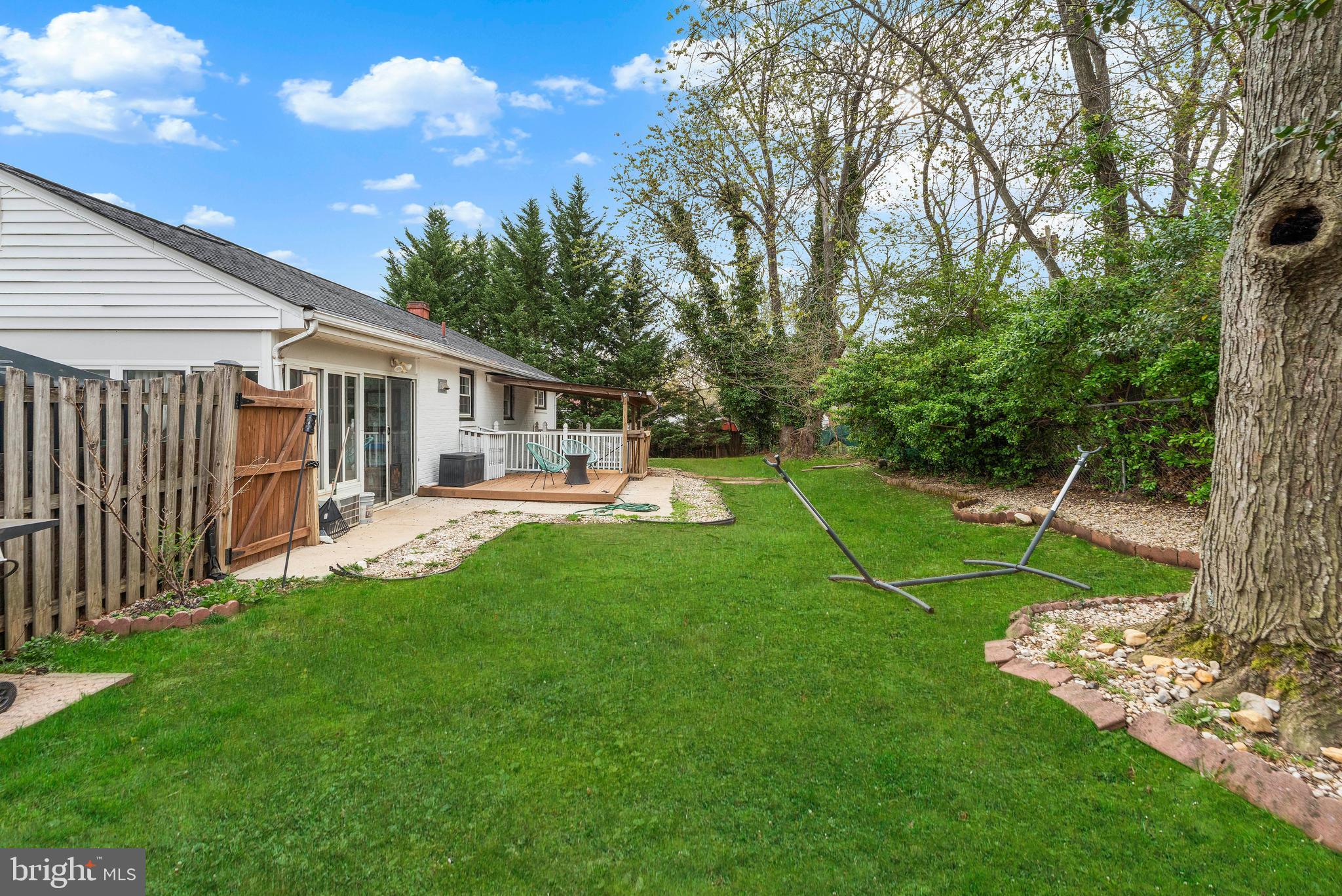3519 OAKWOOD LANE