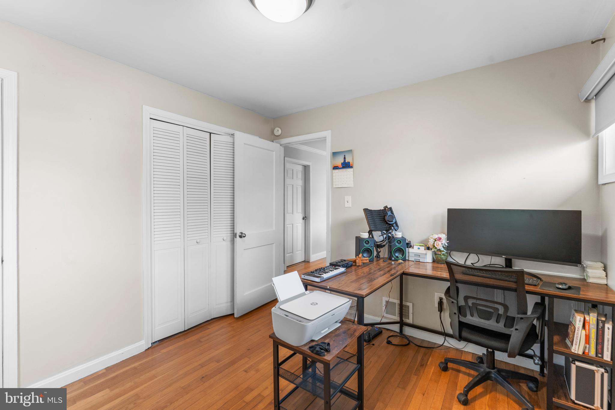 3519 OAKWOOD LANE