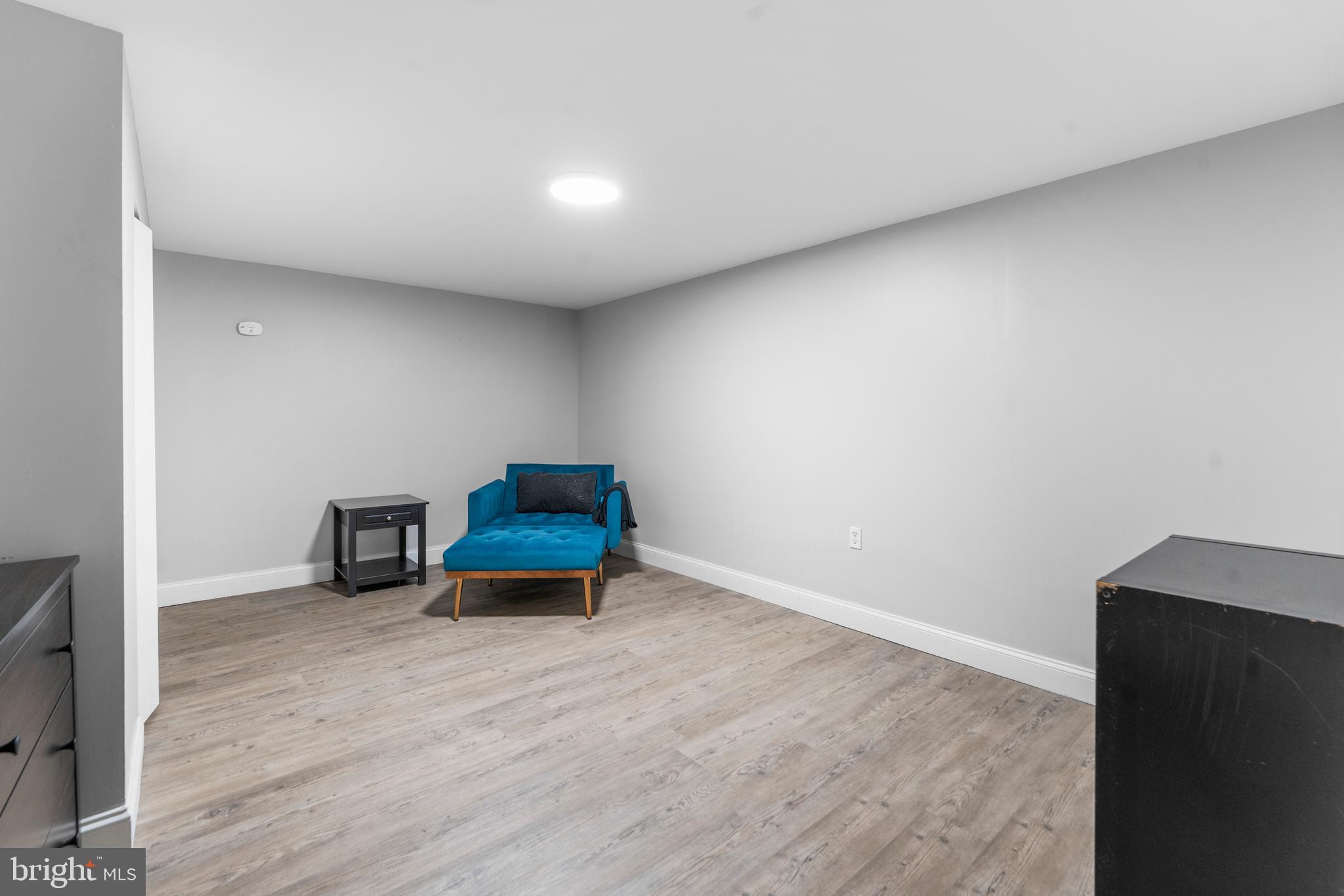 3519 OAKWOOD LANE