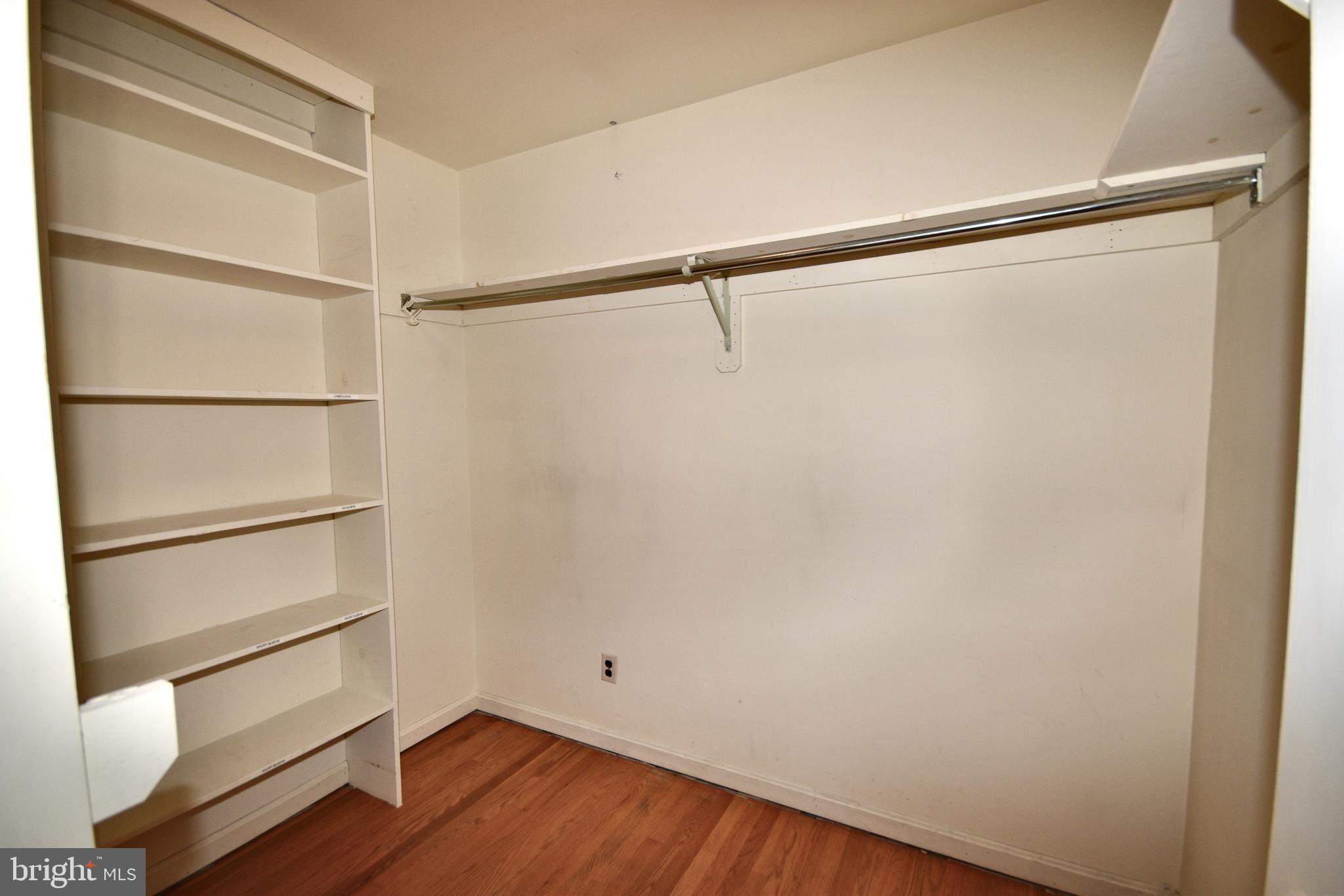 14717 ALGRETUS DRIVE