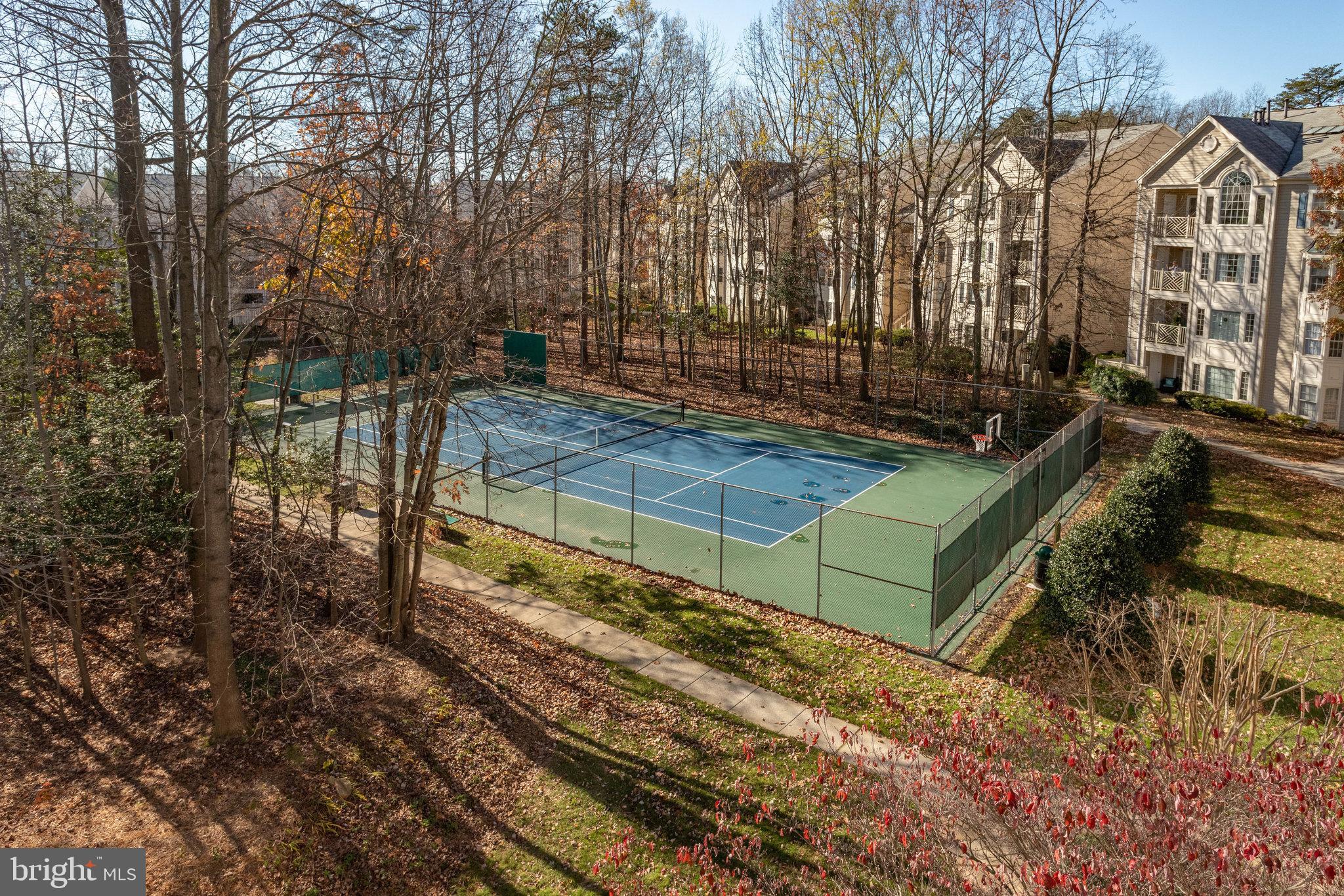 12233 FAIRFIELD HOUSE DRIVE 207B
