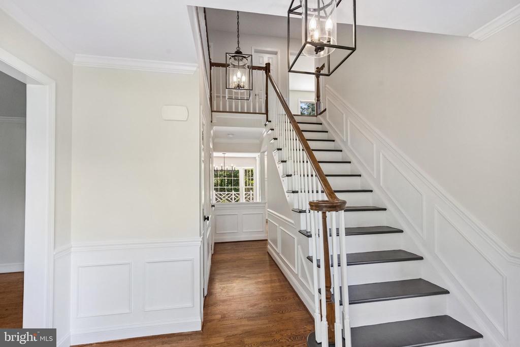 3523 MAJESTIC PINE LANE