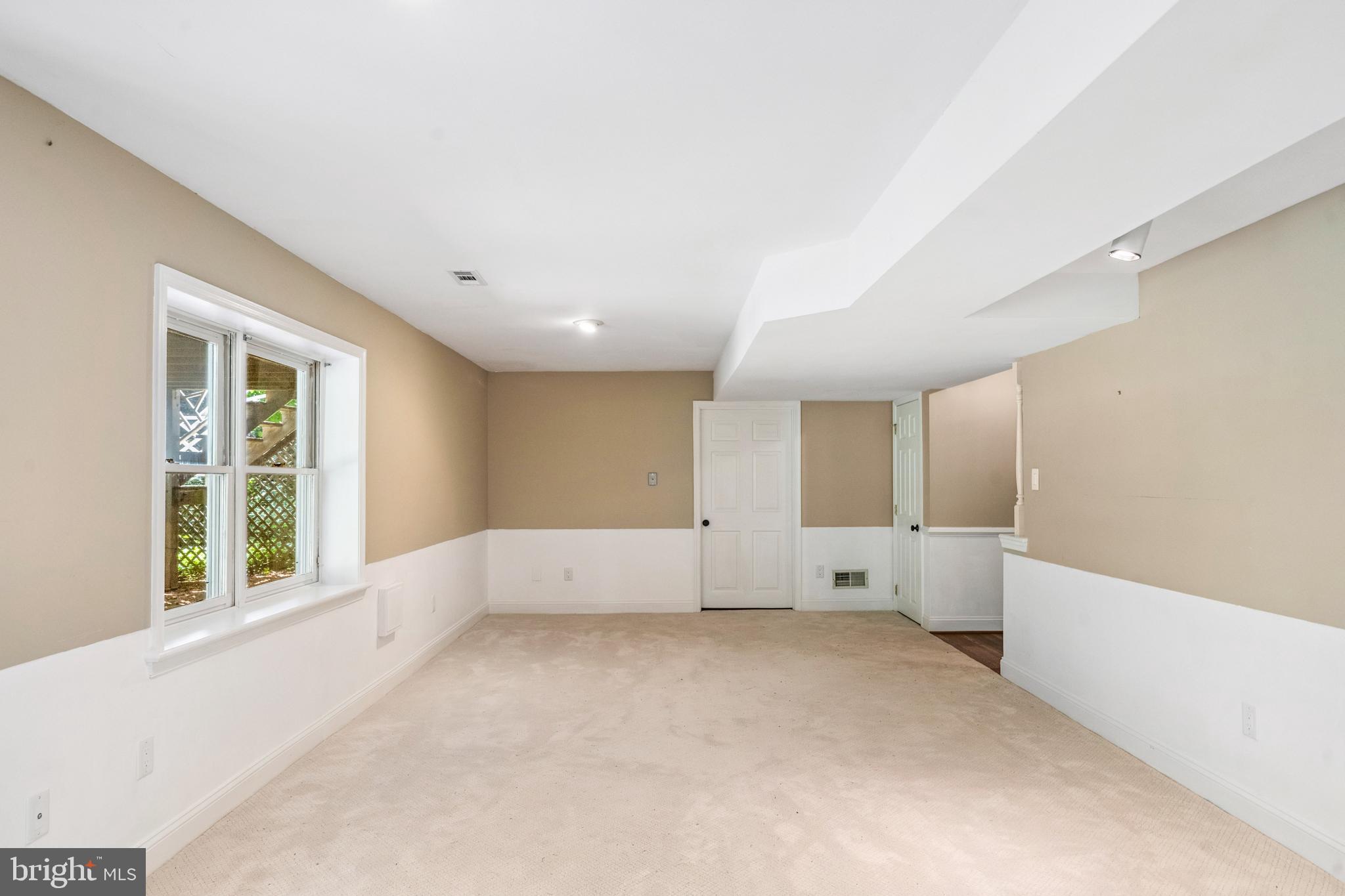 3523 MAJESTIC PINE LANE