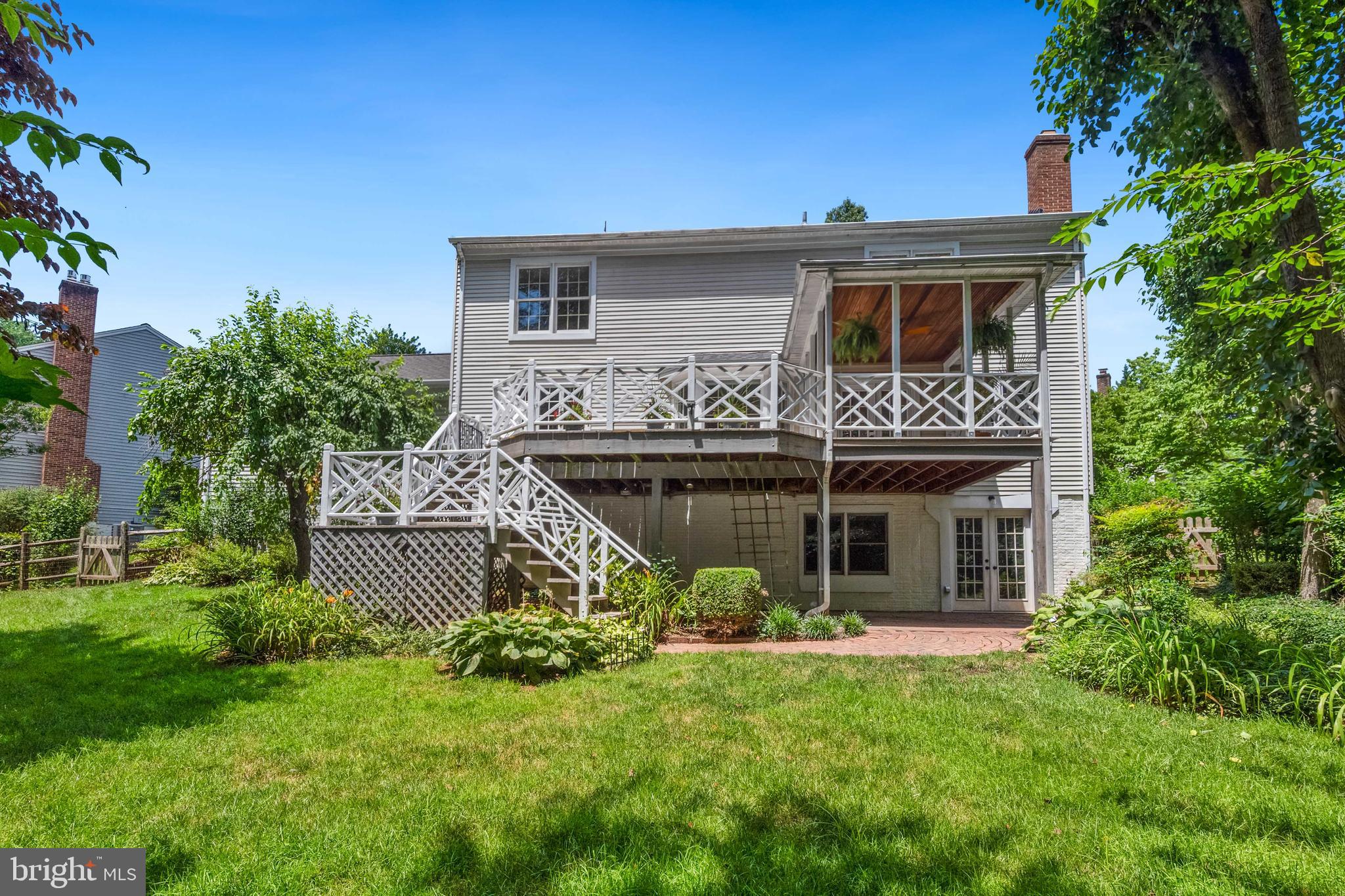 3523 MAJESTIC PINE LANE