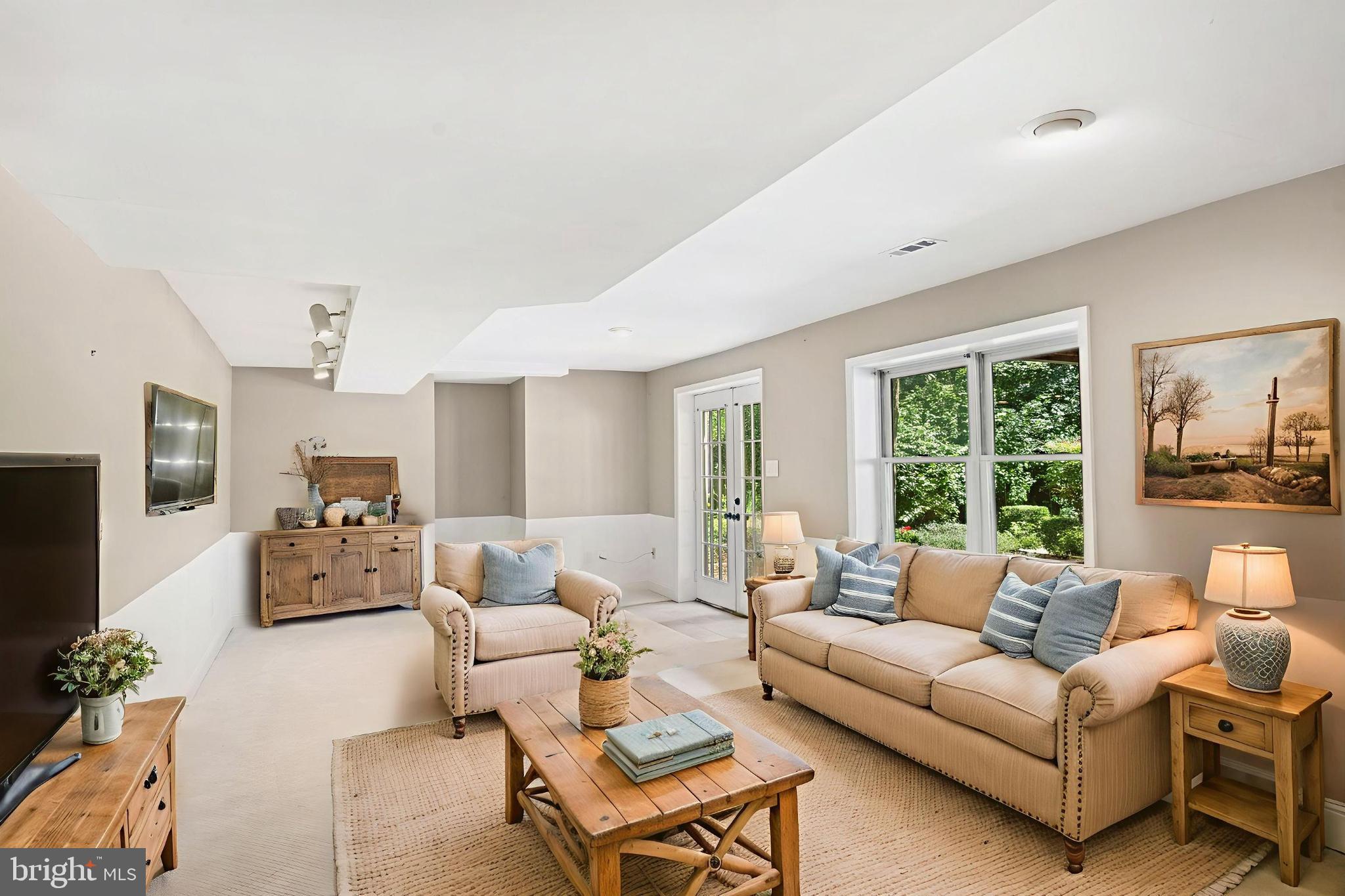 3523 MAJESTIC PINE LANE