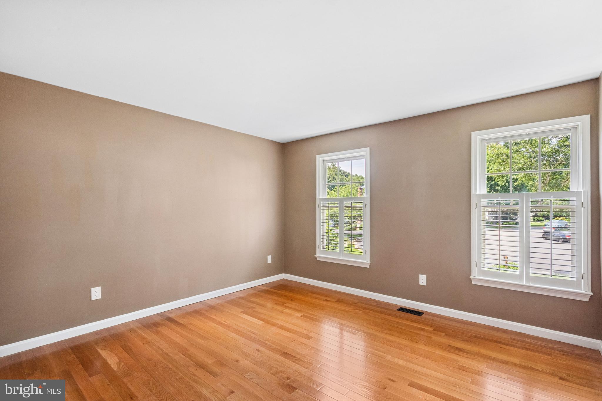 3523 MAJESTIC PINE LANE