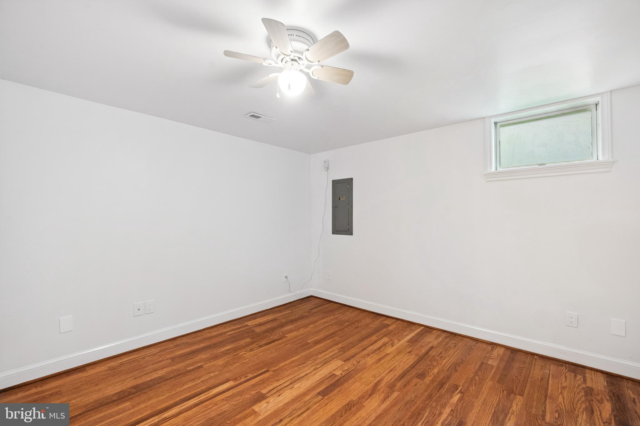 3523 MAJESTIC PINE LANE