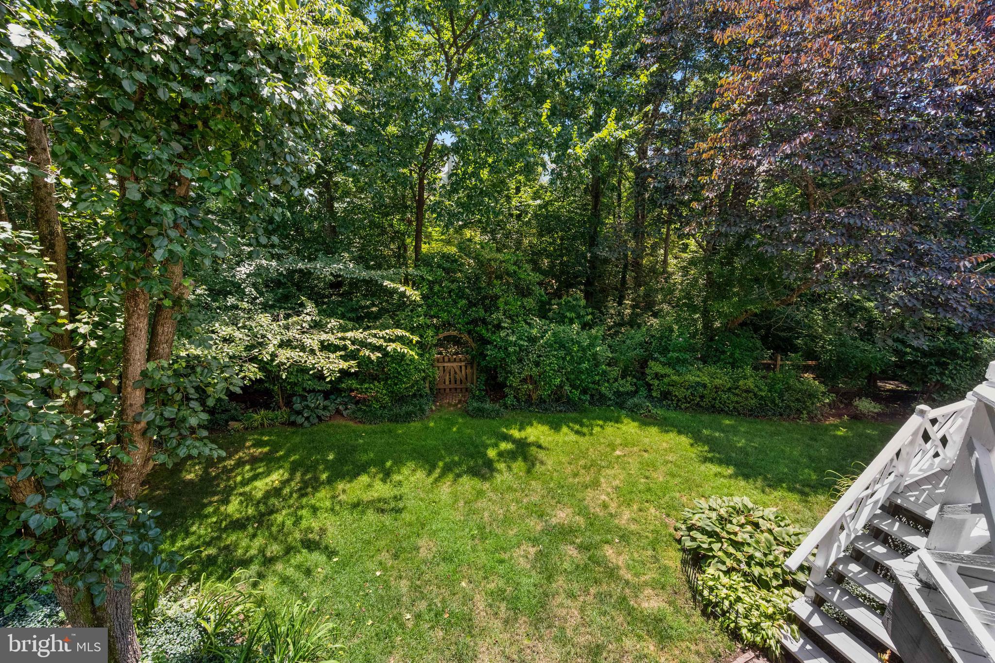 3523 MAJESTIC PINE LANE