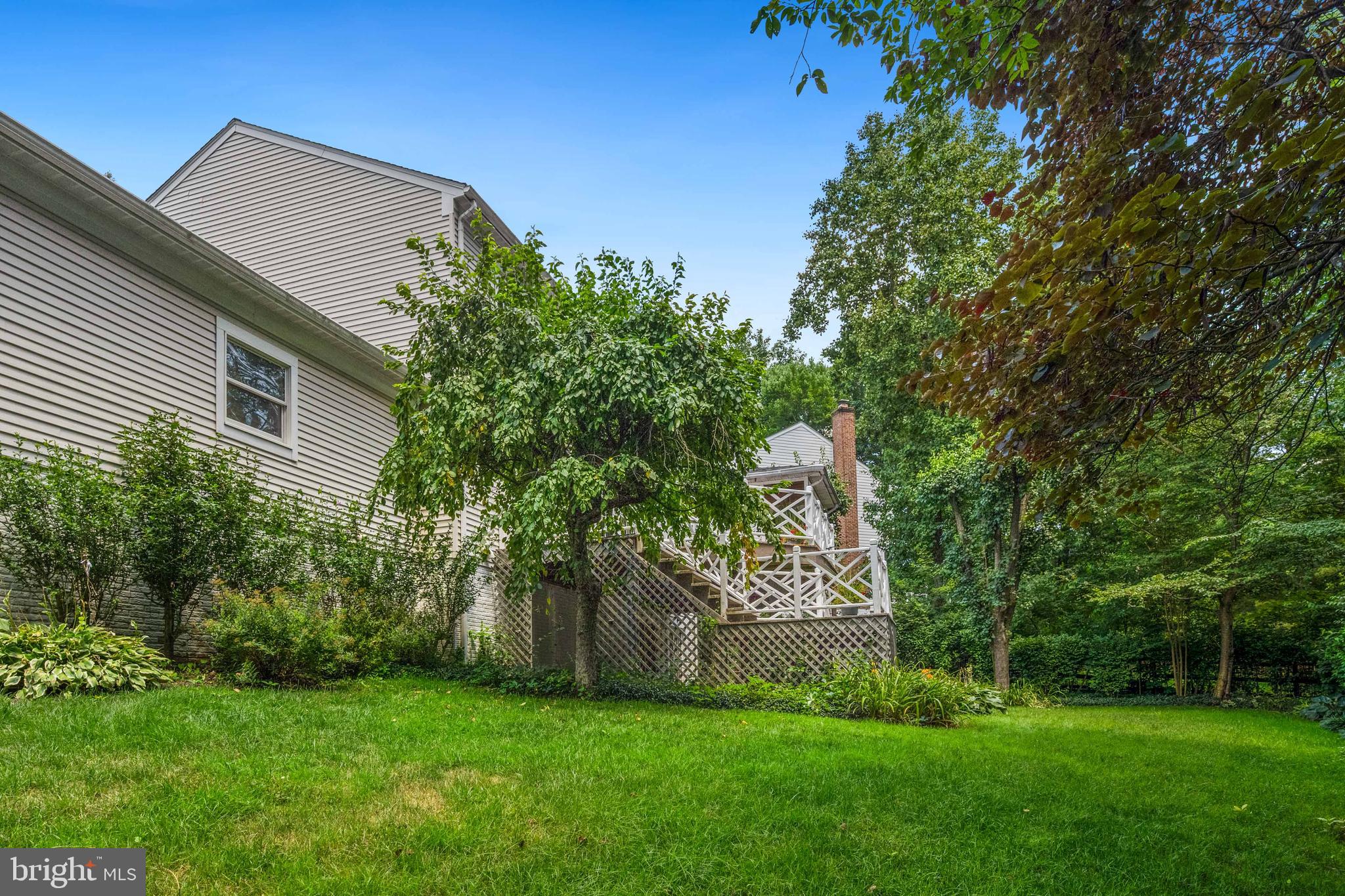 3523 MAJESTIC PINE LANE