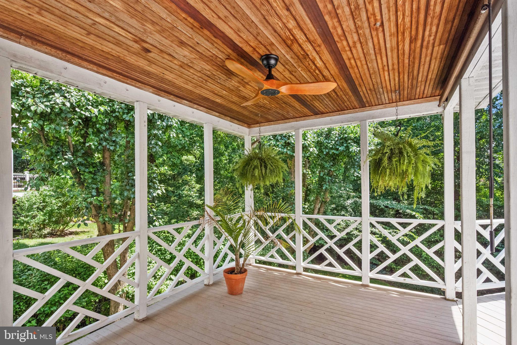 3523 MAJESTIC PINE LANE