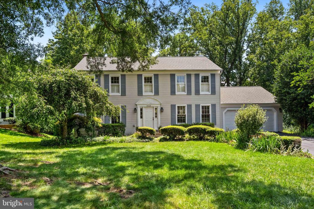 3523 MAJESTIC PINE LANE