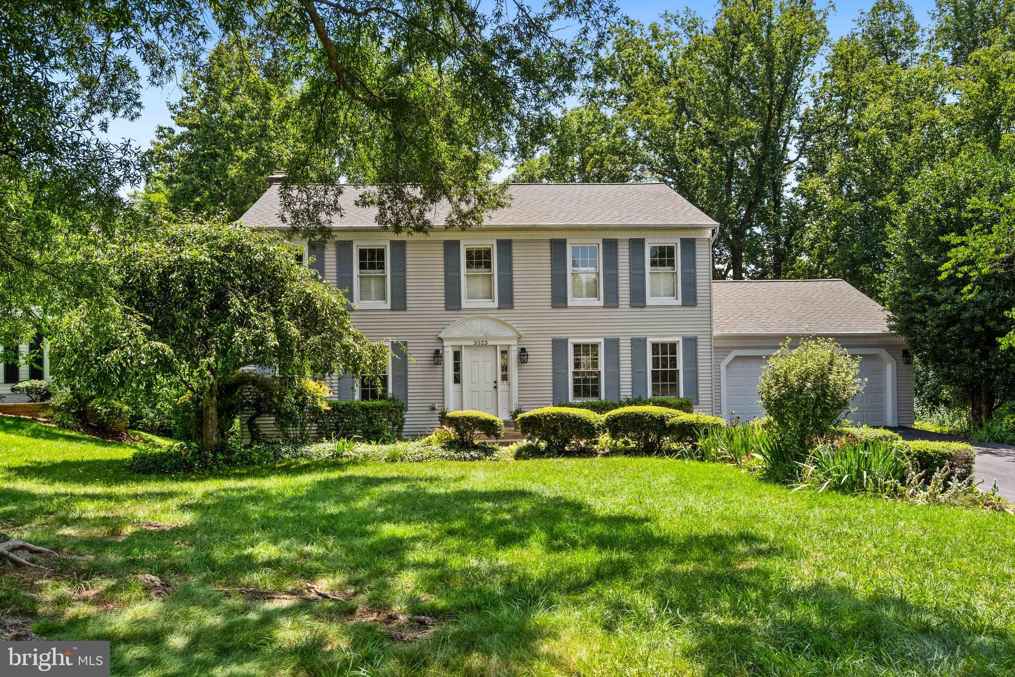 3523 MAJESTIC PINE LANE