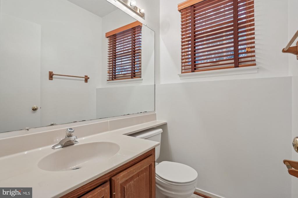 2396 BRANLEIGH PARK COURT