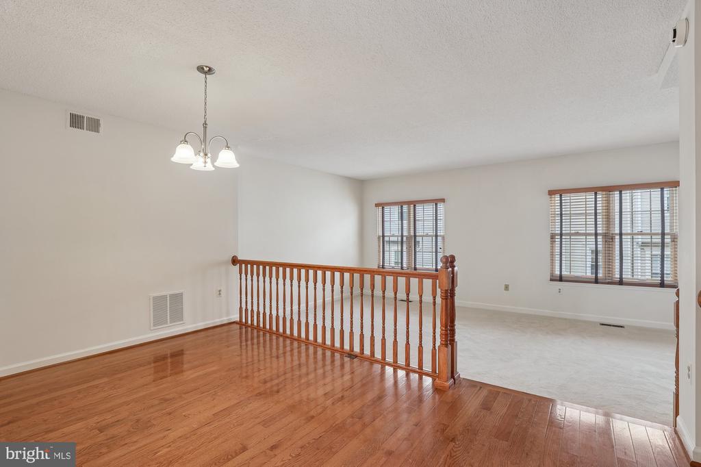2396 BRANLEIGH PARK COURT