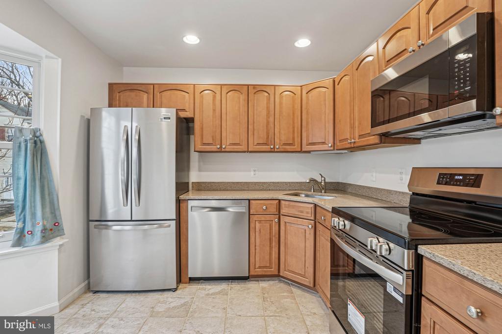 2396 BRANLEIGH PARK COURT