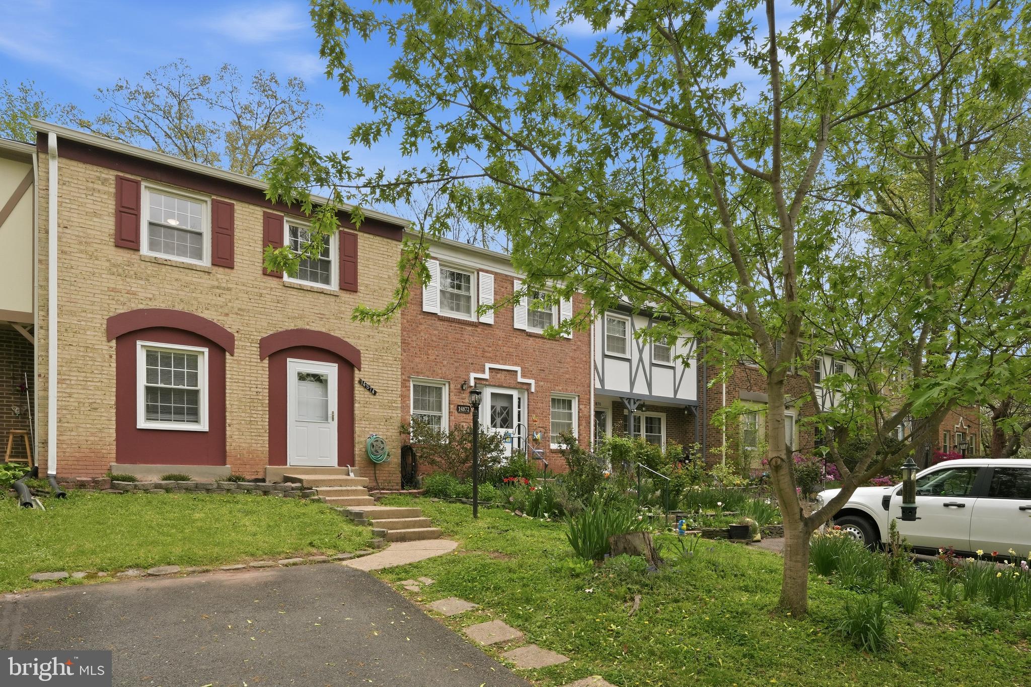 14874 LAMBETH SQUARE