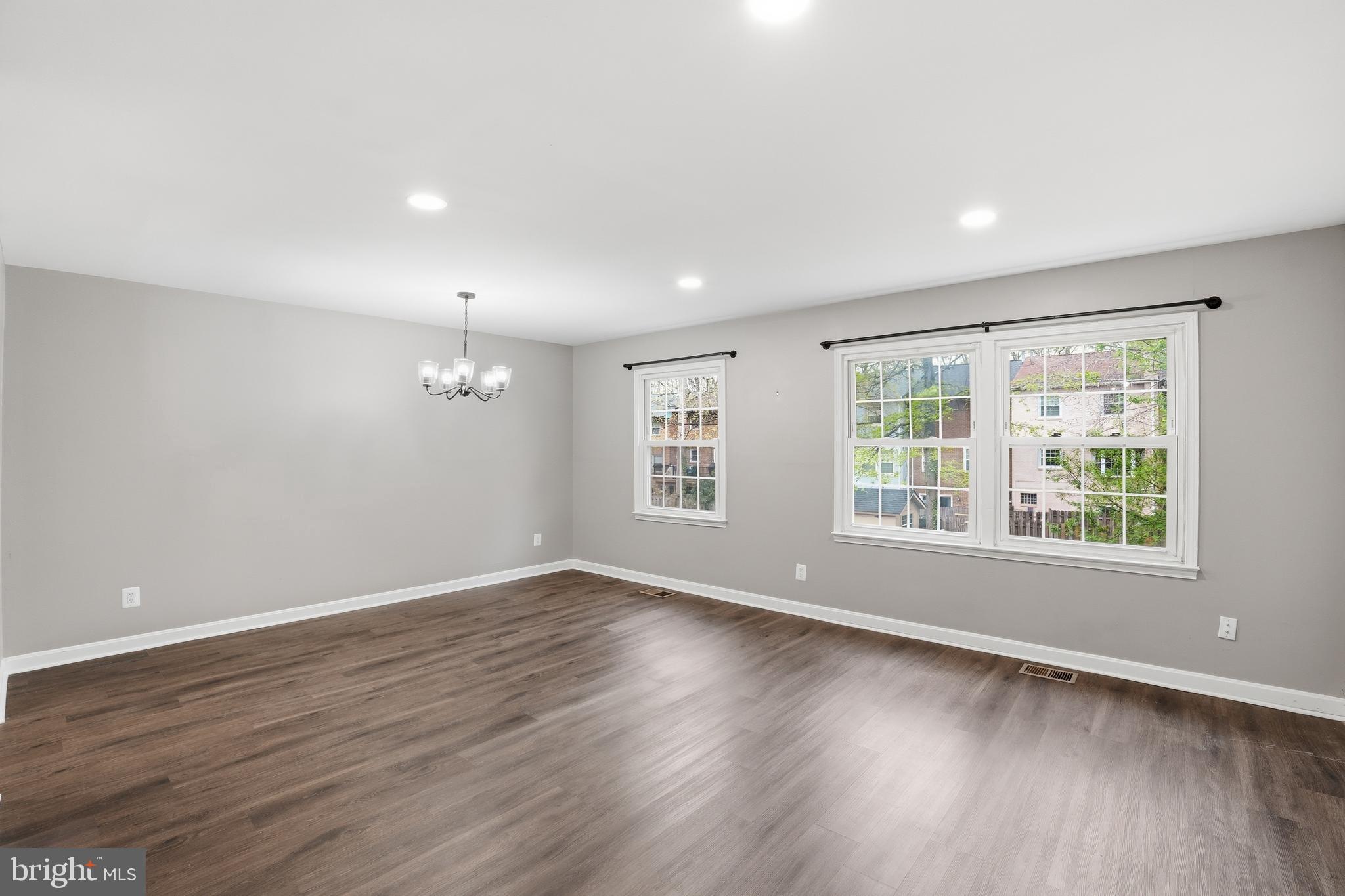 14874 LAMBETH SQUARE