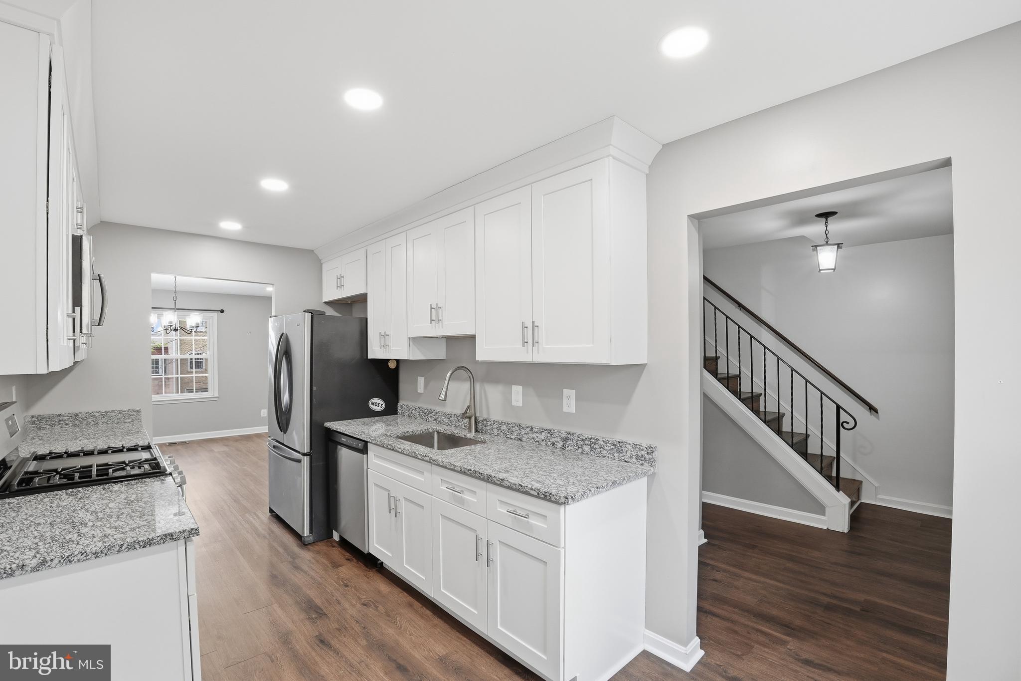 14874 LAMBETH SQUARE