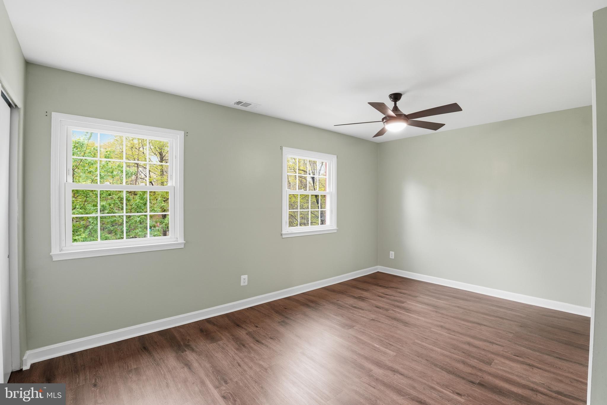 14874 LAMBETH SQUARE