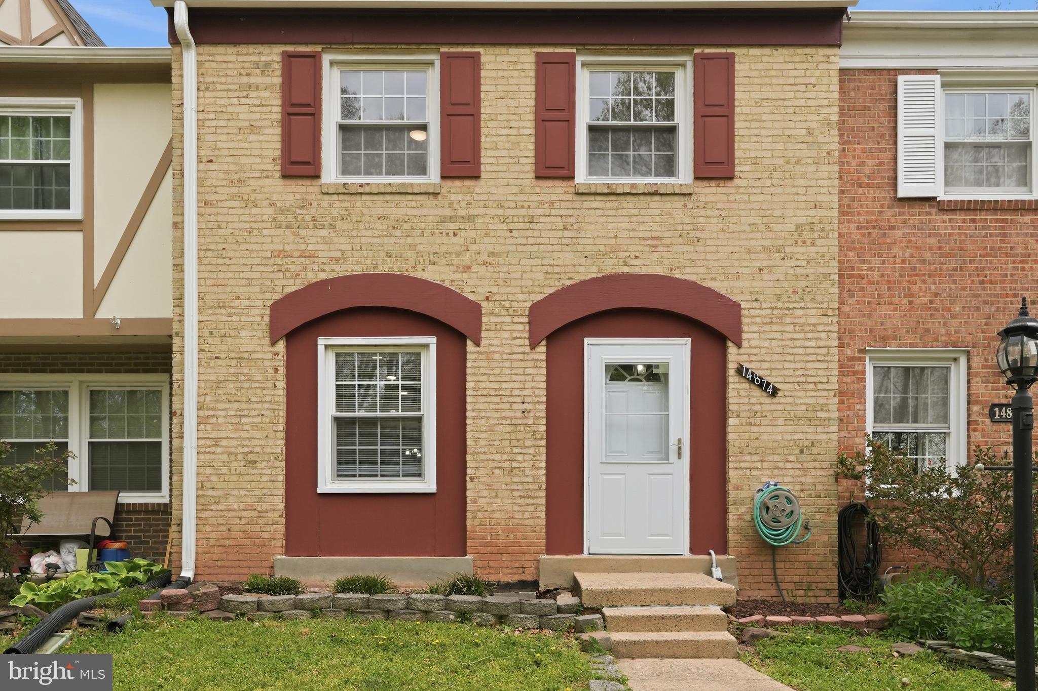 14874 LAMBETH SQUARE