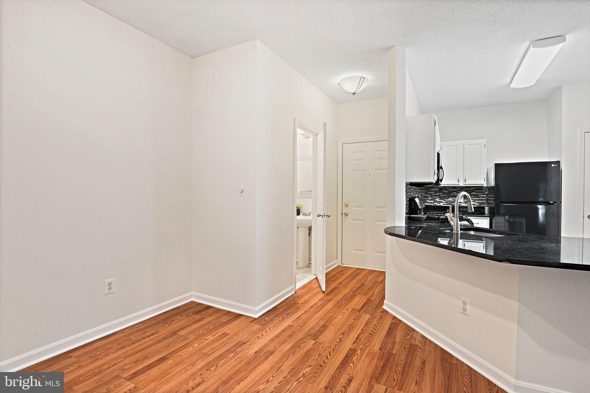 1705 LAKE SHORE CREST DRIVE 23