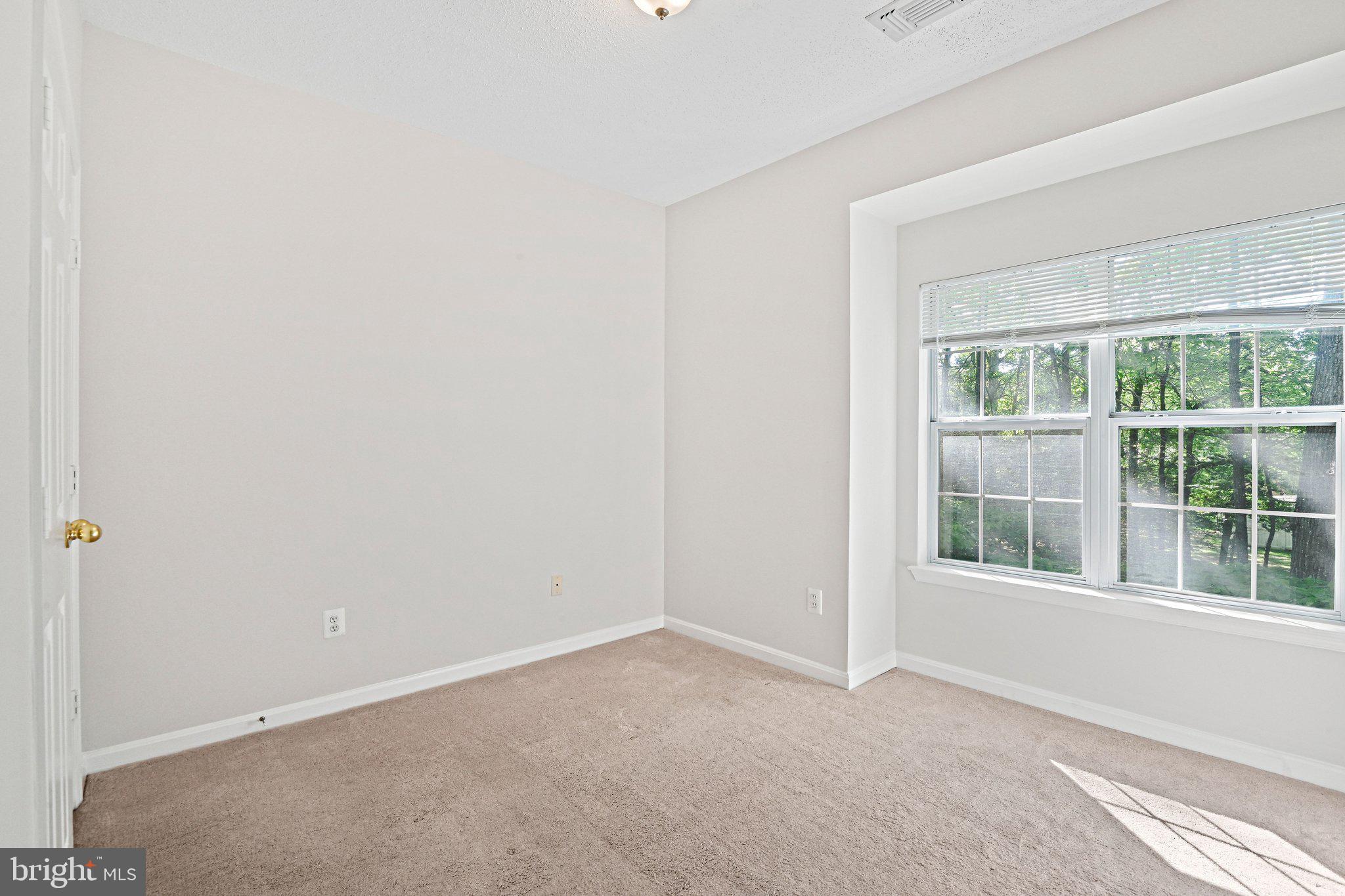 1705 LAKE SHORE CREST DRIVE 23