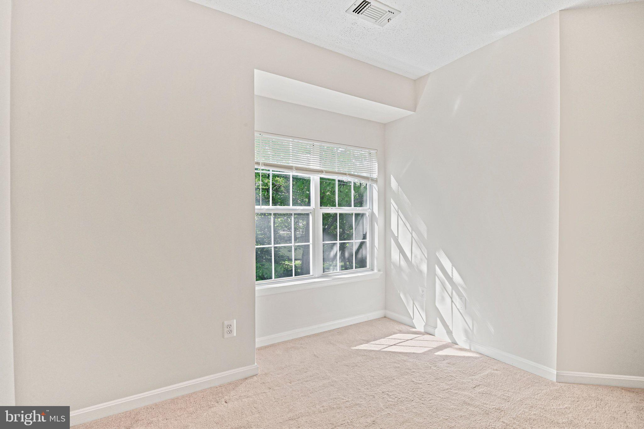 1705 LAKE SHORE CREST DRIVE 23